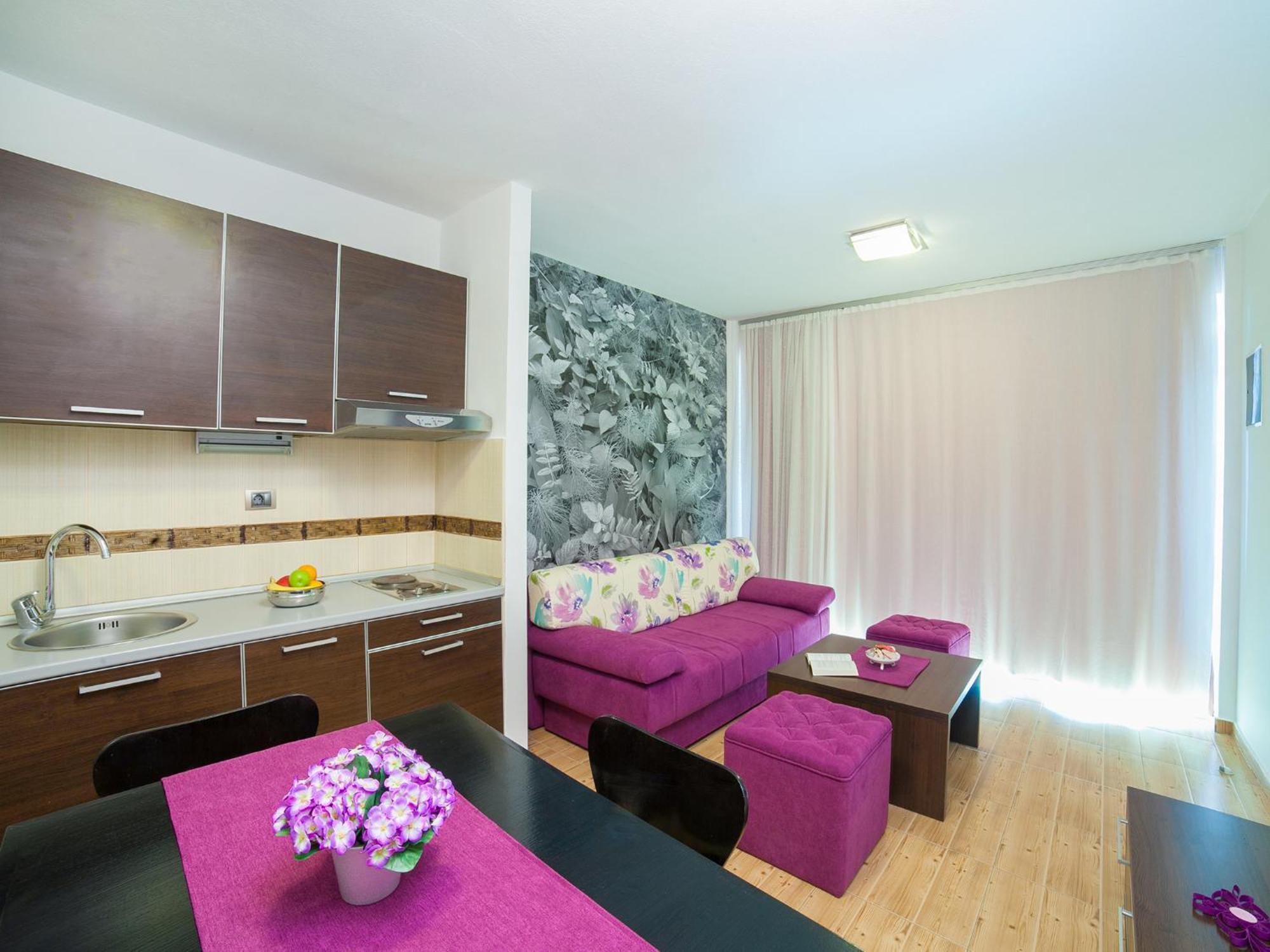 Apartments Raymond สเวติ สเตฟาน ภายนอก รูปภาพ